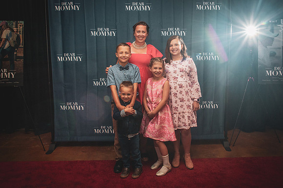 034_DearMommyFilms_IMG_3294
