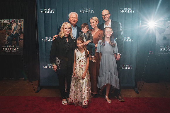 030_DearMommyFilms_IMG_3291