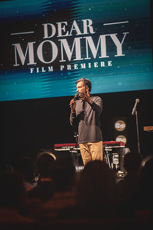 131_DearMommyFilms_CW4A5994